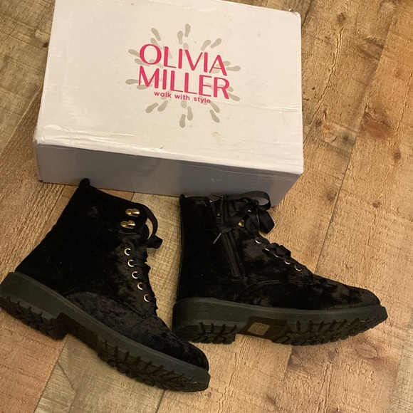 Olivia Miller Ribbon Lace Velvet Combat Boots - Picture 3 of 4